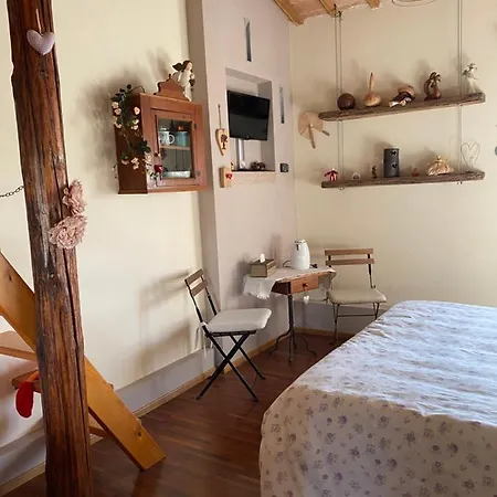 La Casa Di Biba Bed and Breakfast